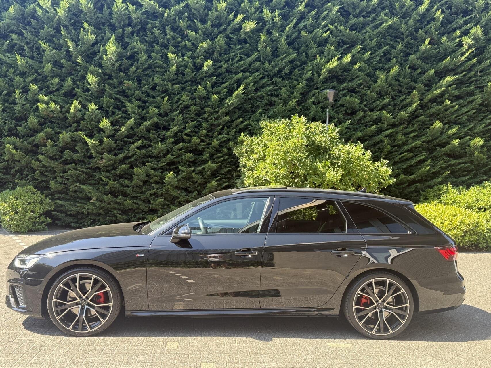 Foto 9 van Audi A4 Avant 35 TFSI S edition Pano|Sfeer|Camera