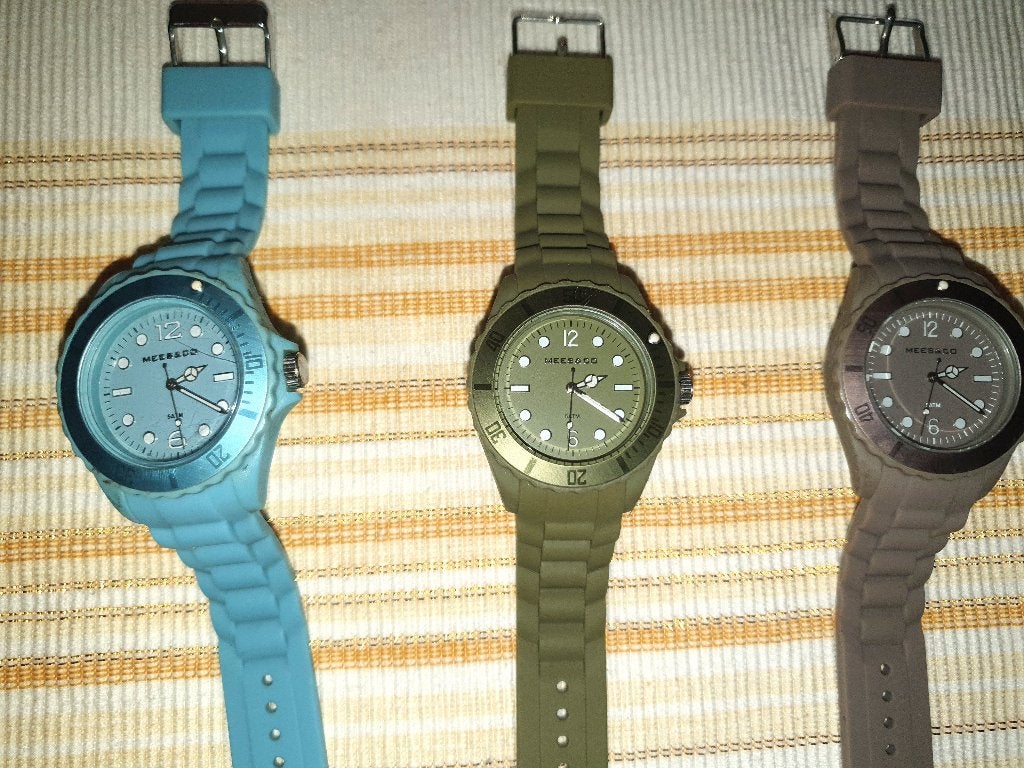 Mees&Co polshorloge met blauw-groen of grijze siliconen band, Sieraden, Tassen en Uiterlijk, Horloges | Dames, Overige merken