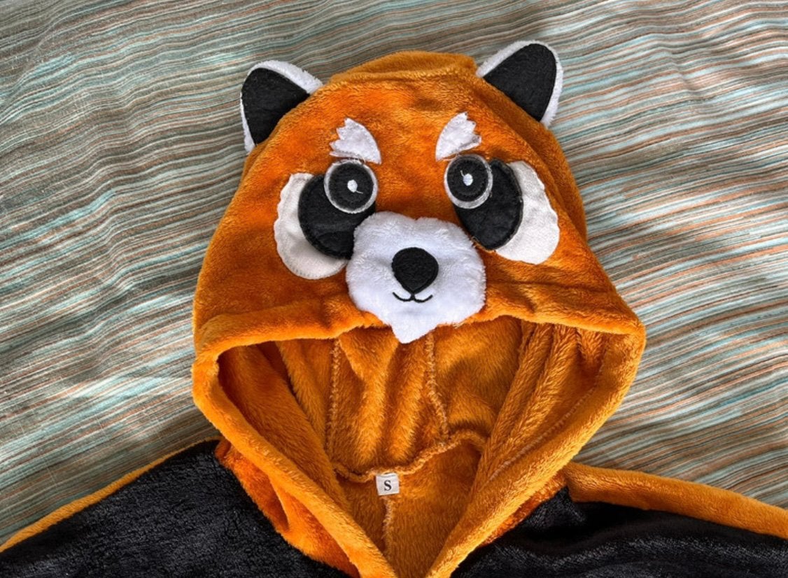Rode panda onesie maat S en Slof maat 38, Ophalen of Verzenden, Zo goed als nieuw