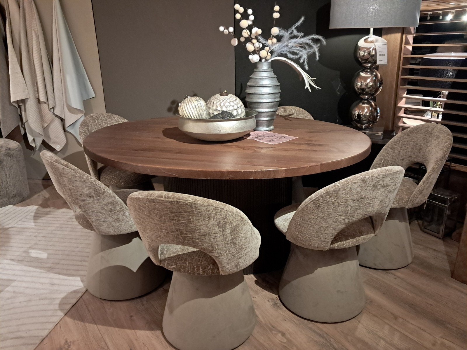 Eetkamertafel VAN €1895 VOOR €699, Ophalen of Verzenden