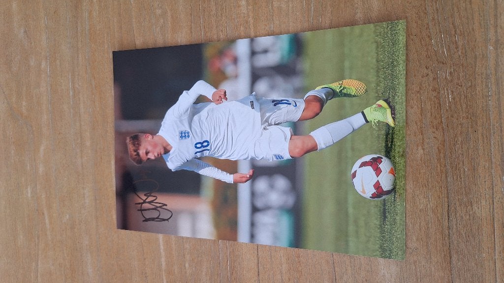 Foto 20x30cm met handtekening; Mason Mount # Vitesse, Ophalen of Verzenden, Nieuw, Buitenlandse clubs, Overige typen