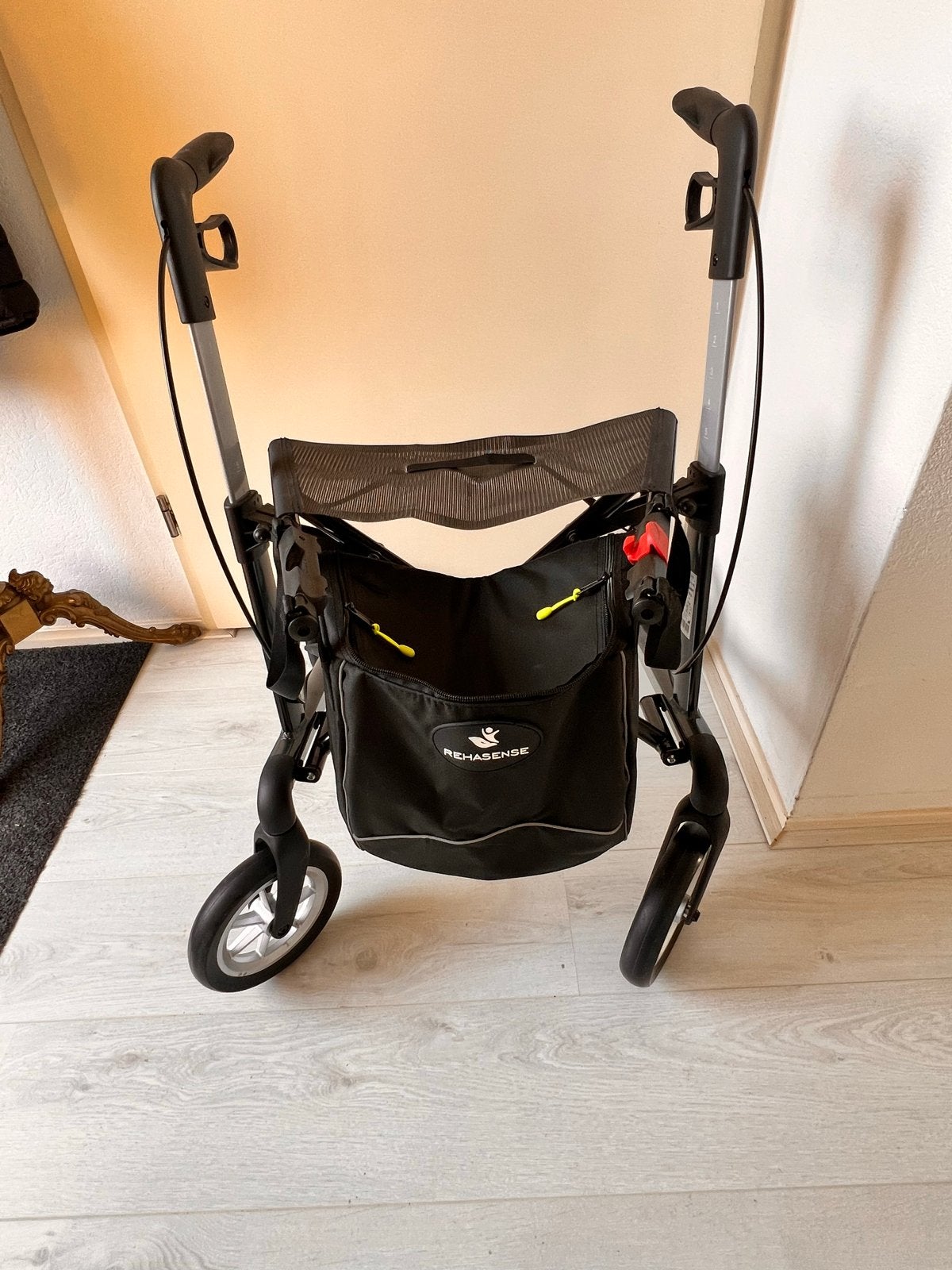 Nieuwe Rollator, Ophalen, Nieuw