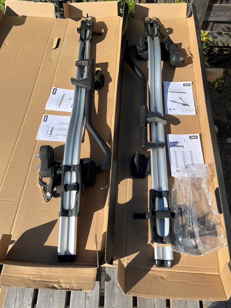 Thule ProRide 591 fietsendrager (2 stuks), Ophalen, Zo goed als nieuw