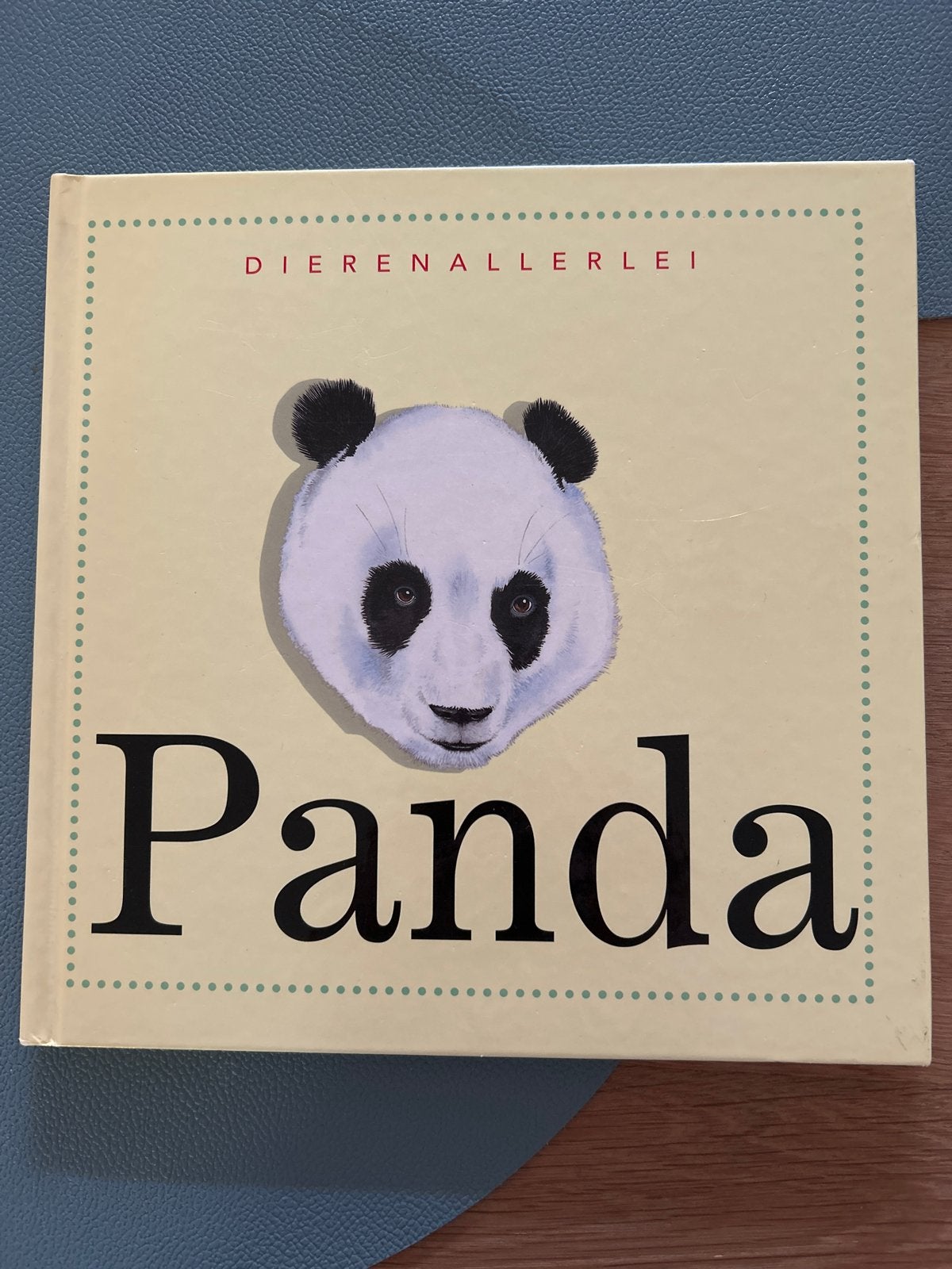 Dieren Allerlei: Panda - Hardcover Kinderboek, Ophalen of Verzenden, Zo goed als nieuw