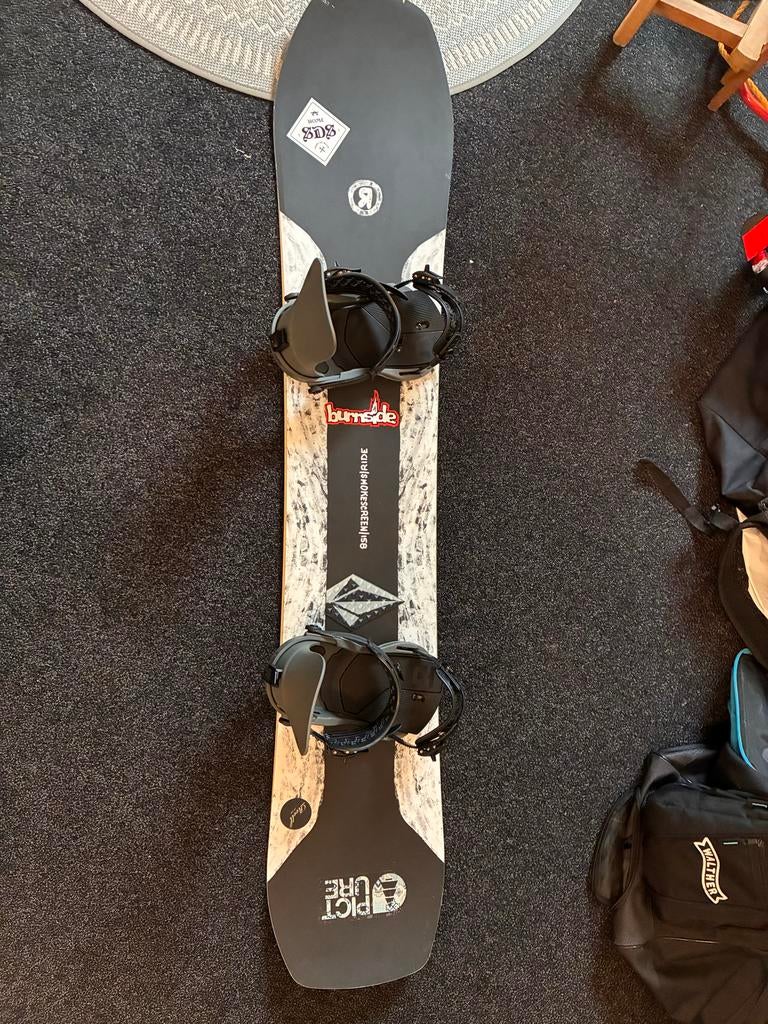 Ride Smokescreen 158 Snowboard met Union Atlas Bindingen, Sport en Fitness, Ophalen, Zo goed als nieuw, Board