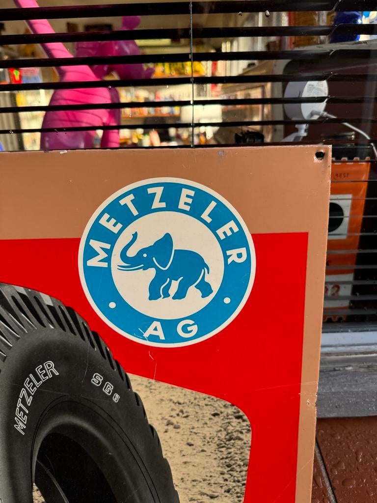 Vintage Metzeler AG Reclamebord - Banden Reclame, Ophalen, Reclamebord, Gebruikt, .