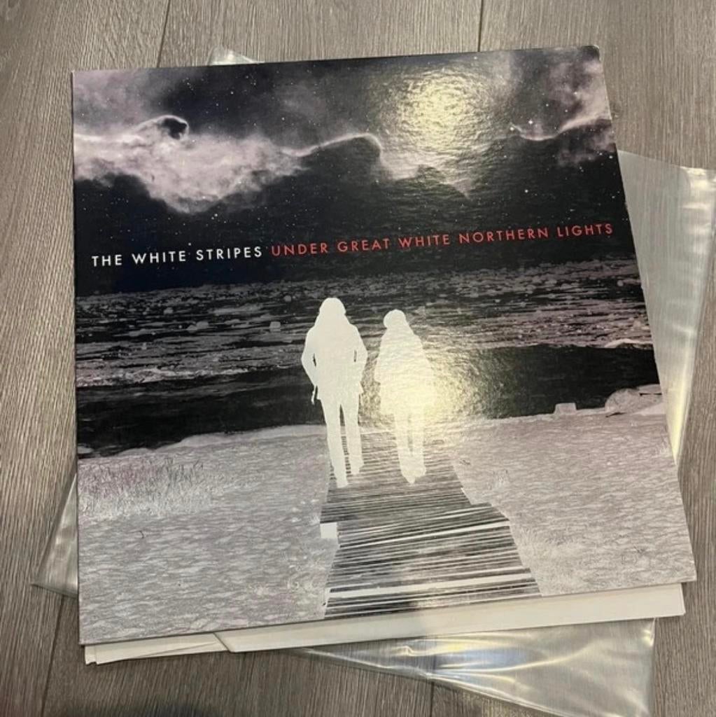The White Stripes - Under Great White Northern Lights 2x LP, Alternative, Zo goed als nieuw, Ophalen of Verzenden, 2000 - 2009