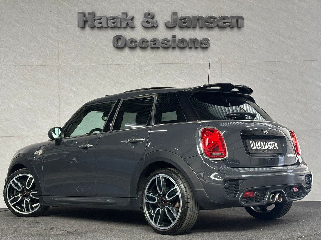 Mini Mini 2.0 Cooper S JCW 192PK Pano Automaat Leder Led, Auto's, Mini, 1998 cc, Gebruikt, Zwart, 4 cilinders