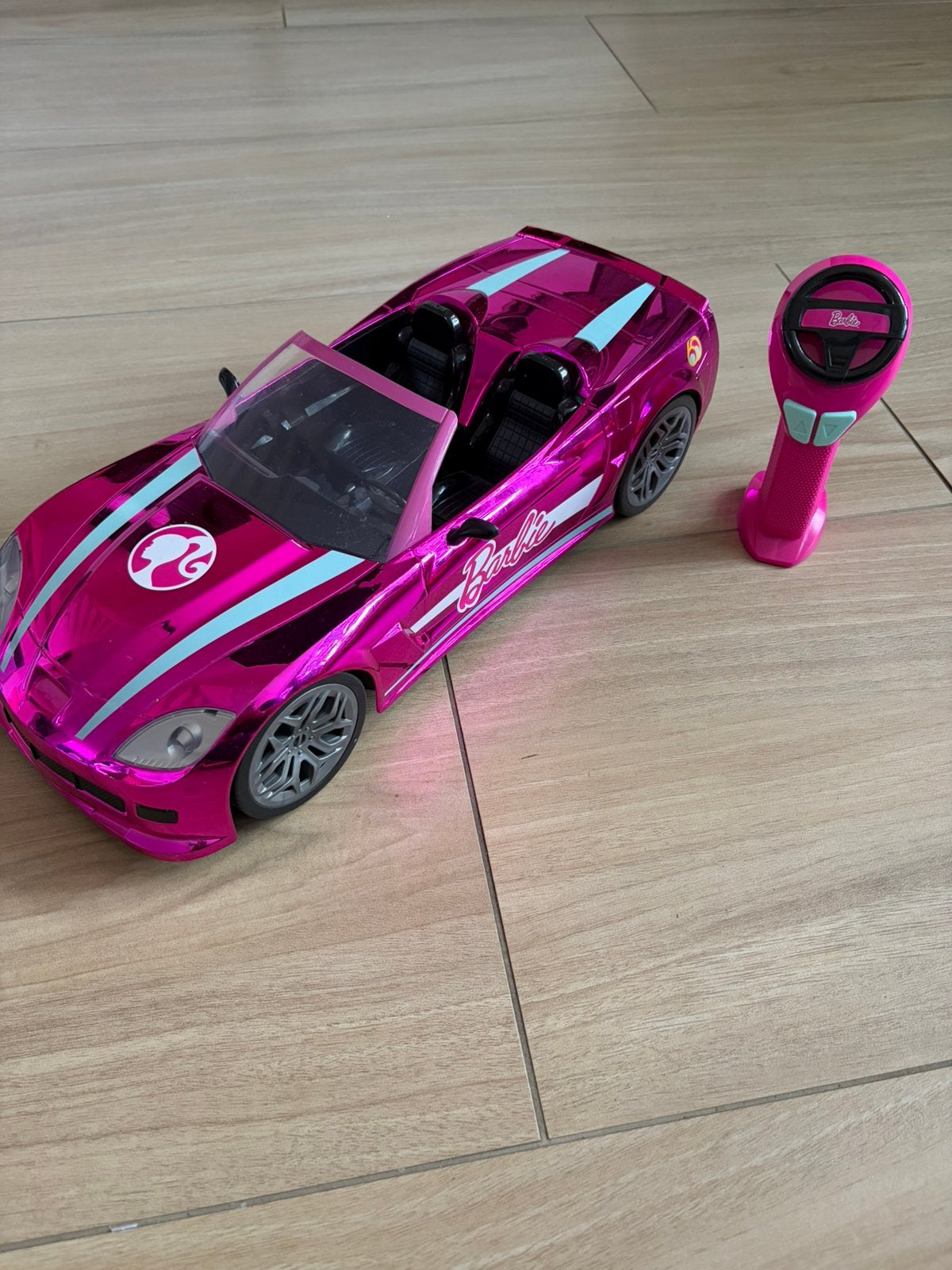 Bestuurbare barbie auto, Ophalen of Verzenden, Gebruikt, Barbie