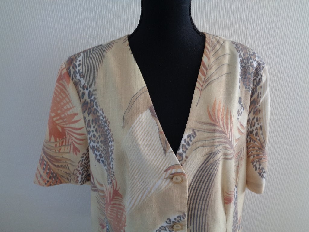 bexleys maat 52 valt als 48/50 oksel tot oksel 66 cm, Kleding | Dames, Grote Maten, Bexleys, Ophalen of Verzenden, Zo goed als nieuw