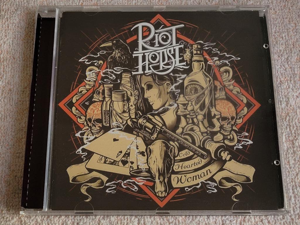RIOT HORSE - Cold Hearted Woman CD (BLUES) ZGAN, Ophalen of Verzenden, Zo goed als nieuw