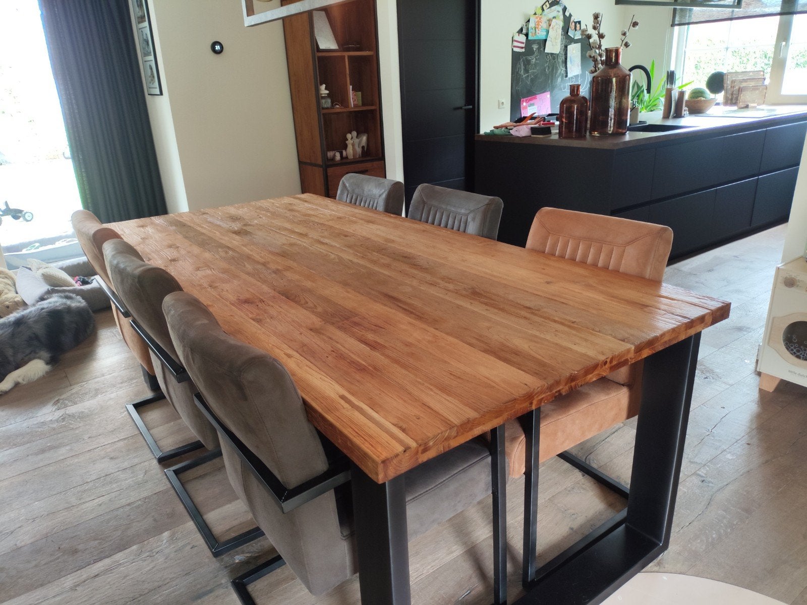 Mooie teak eettafel zgan, Huis en Inrichting, Tafels | Eettafels, Ophalen, 100 tot 150 cm, 200 cm of meer, Zo goed als nieuw