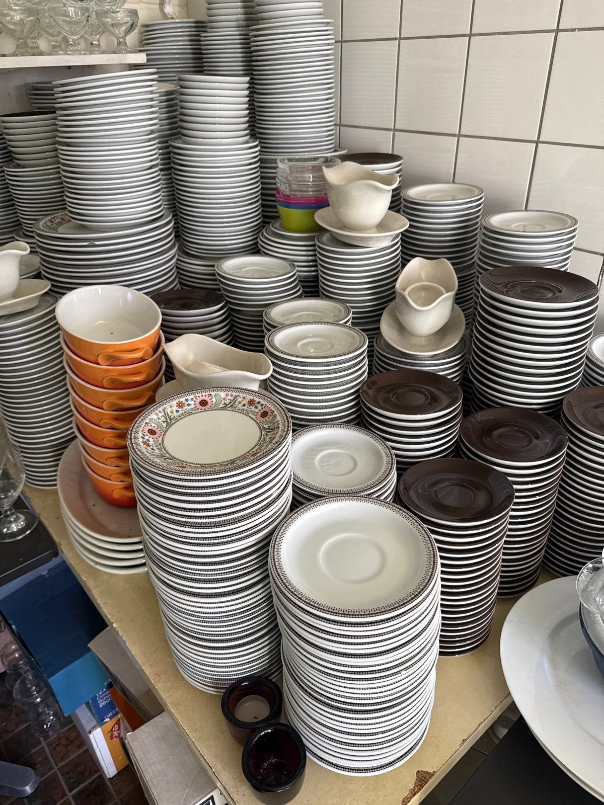 Grote Partij Horeca 2000+ Stuks Restaurant Catering Zaal, Hz, Gebruikt, Overige merken, Keramiek