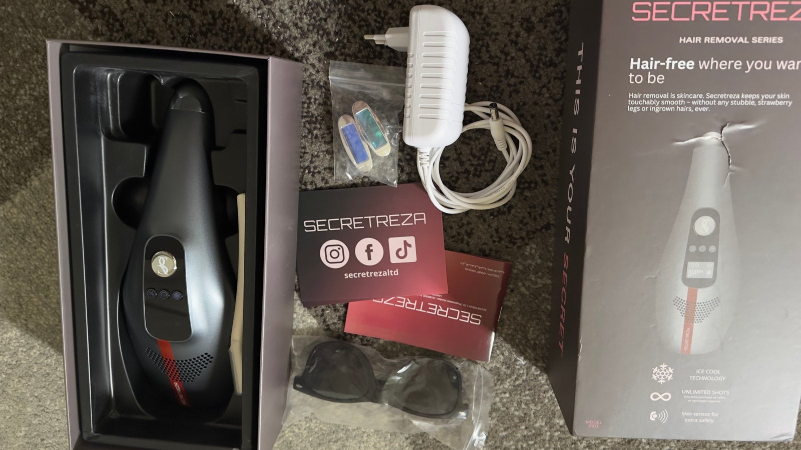 Secretreza IR01 IPL laser ontharingsapparaat met ijskoeling, Ophalen, Zo goed als nieuw, Scheren en Epileren