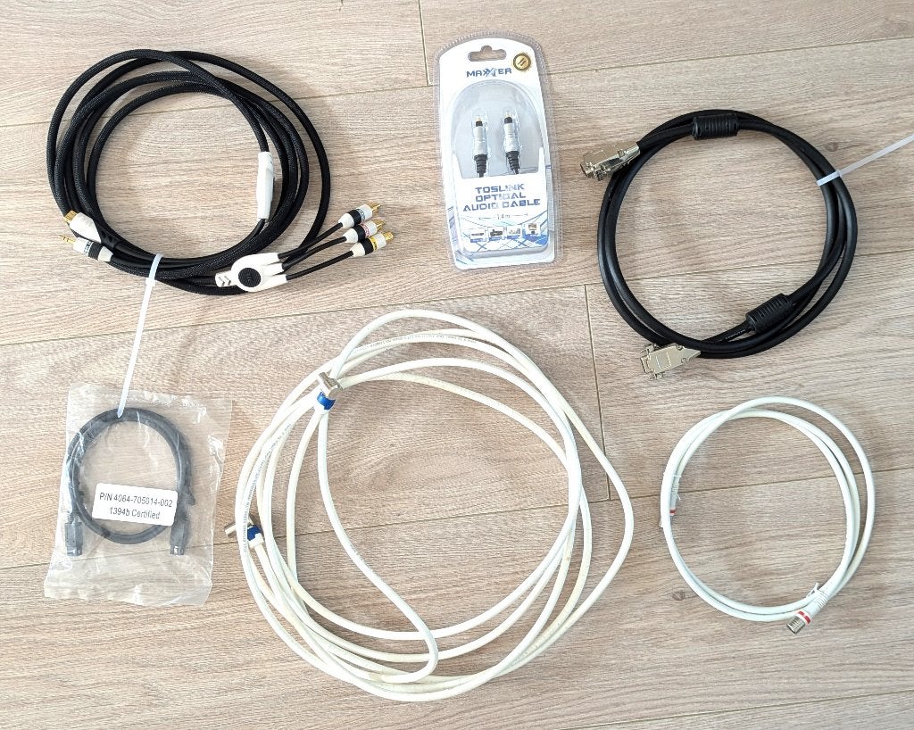 Diverse kabels, Ophalen, Gebruikt, Minder dan 2 meter