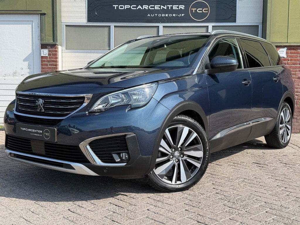 Peugeot 5008 1.2 Active/CAMERA/TREKH/NAVI/CARPLAY/APK/NAP, Auto's, Voorwielaandrijving, Gebruikt, 1199 cc, 1270 kg