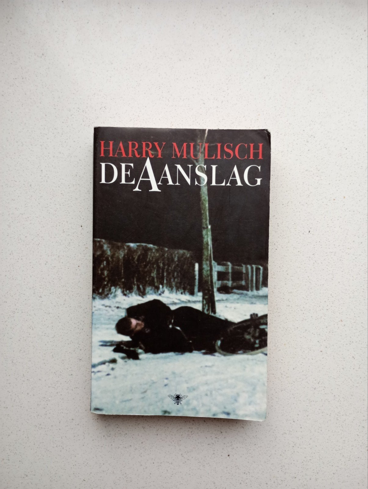 De Aanslag - Harry Mulisch, Ophalen of Verzenden, Gelezen