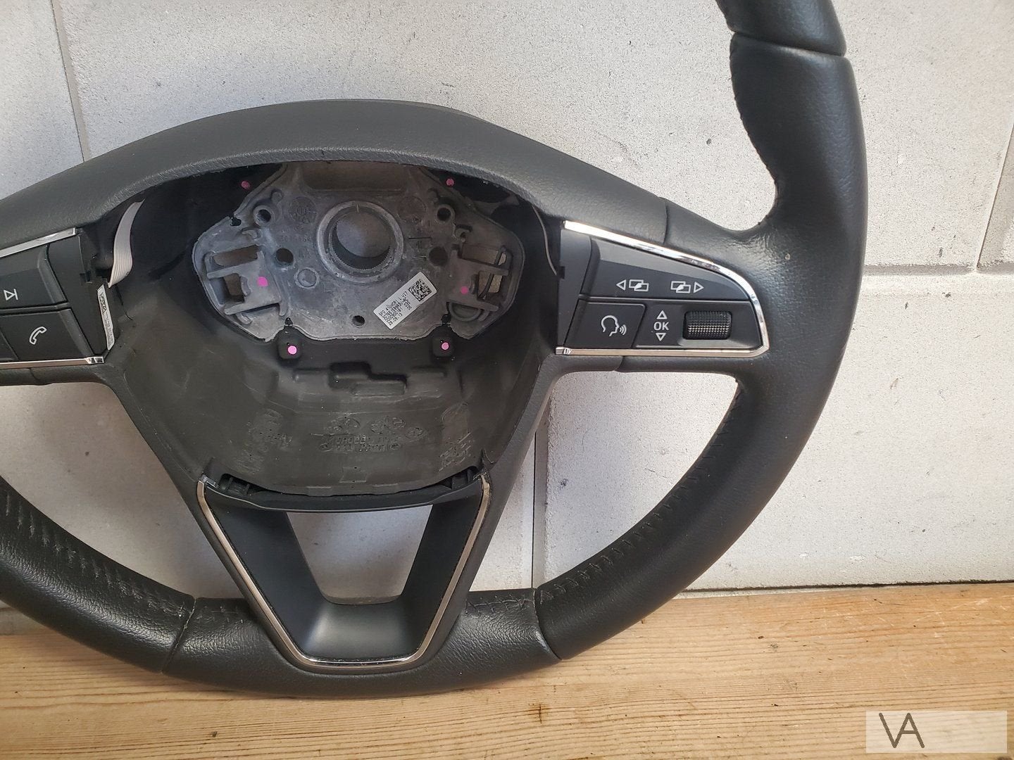 Seat Arona Ateca Leon Ibiza mooi stuur met knoppen LEER €75, Gebruikt, -, -, Ophalen of Verzenden