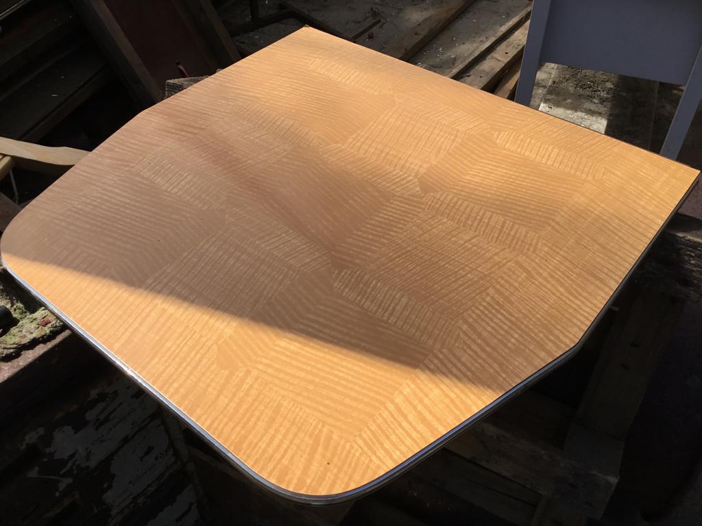 Caravantafel - Verstelbaar in twee hoogtes (60x65 cm), Caravans en Kamperen, Caravan accessoires, Ophalen, Gebruikt