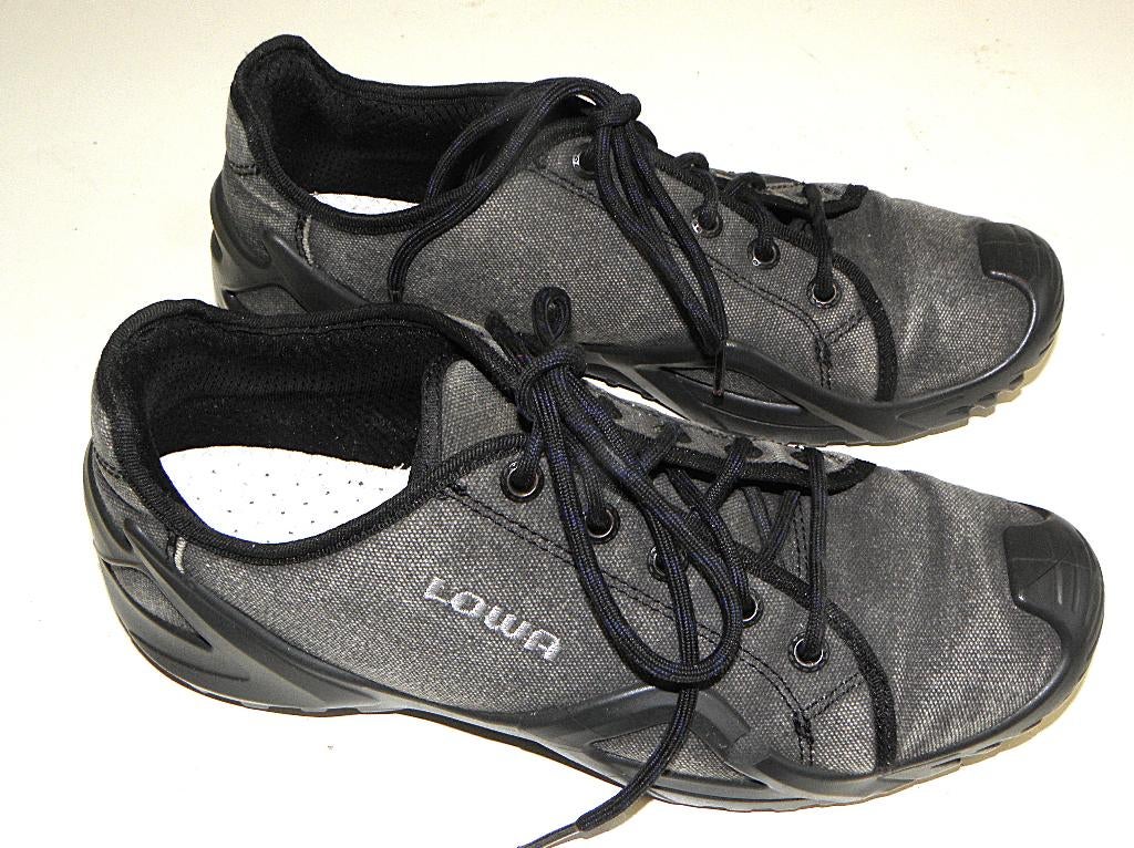 Grijze Lowa Sneakers Sportschoenen maat 41, Lowa, Ophalen of Verzenden, Grijs, Sneakers of Gympen