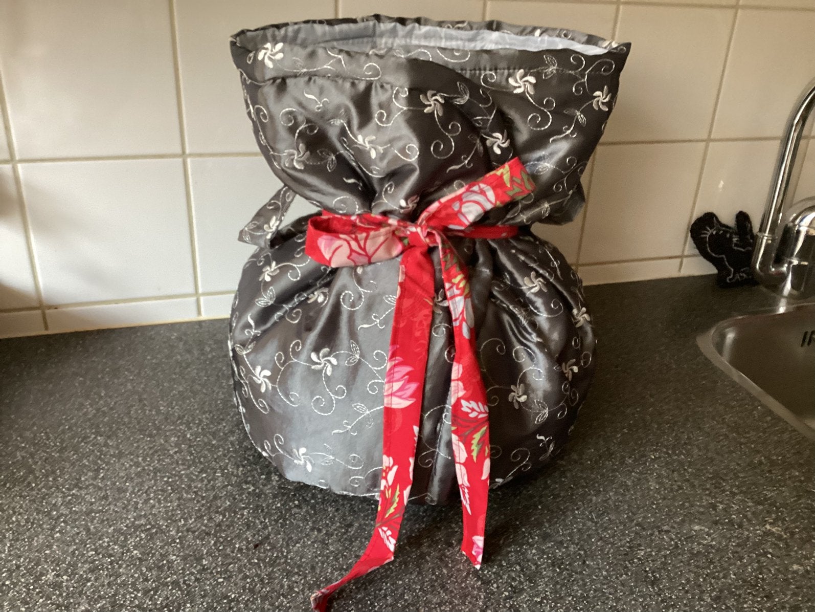 Slowcooker/pannenstoof/hooimadam, Ophalen of Verzenden, Zo goed als nieuw