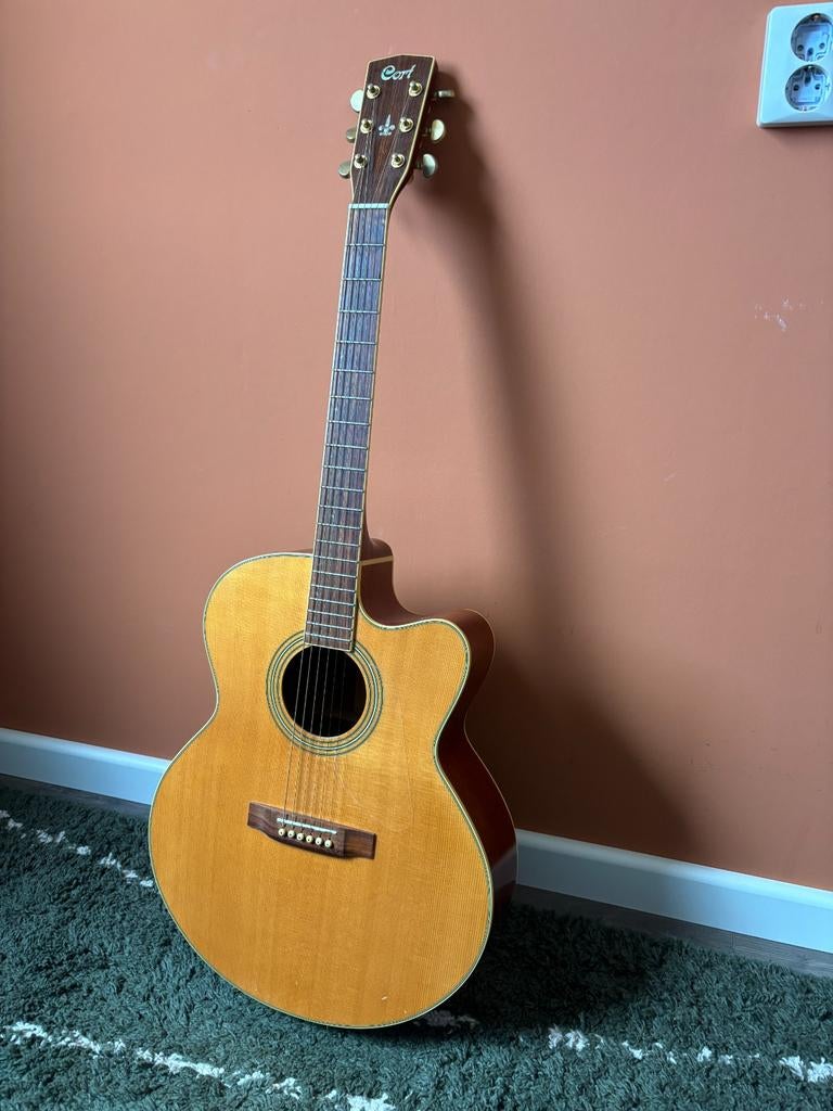Cort SJ-5X, Ophalen, Western- of Steelstringgitaar