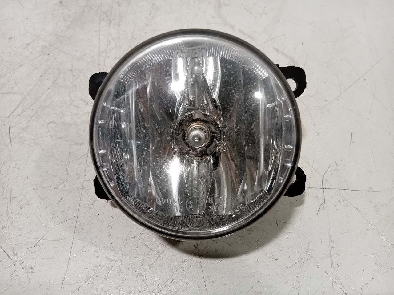 Mistlamp rechts Renault Twingo, Onderdelen@venauto.nl, Van der Ven Autorecycling B.V., Gebruikt, Ettenseweg 76, 4706 PB Roosendaal, The Netherlands