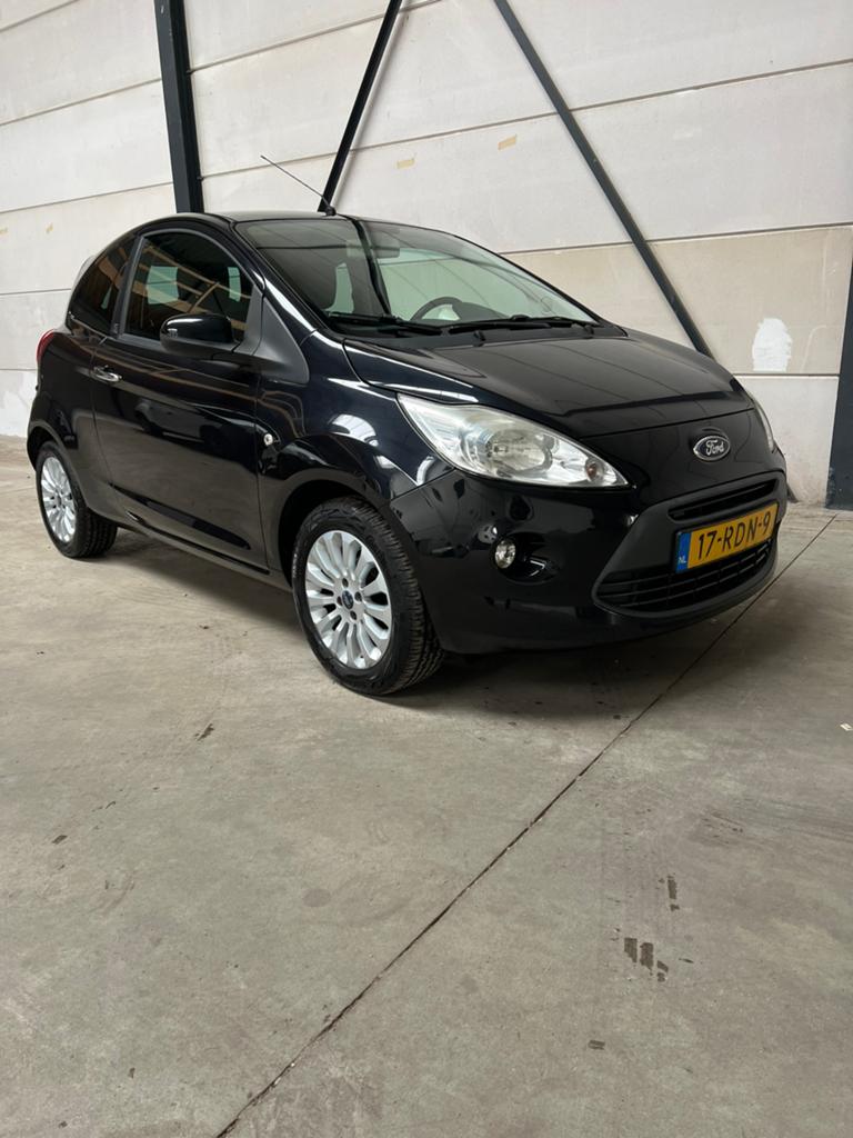 Nette Ford Ka 2011 NAP!Titanium Start/Stop N.APK 08-7-27, Auto's, Ford, Voorwielaandrijving, 1242 cc, 4 cilinders, 4 stoelen