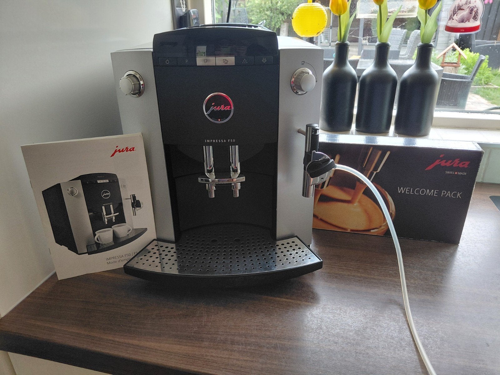 Jura Impressa F50 volautomatische koffiemachine, Ophalen, Gebruikt, 10 kopjes of meer, Koffiemachine