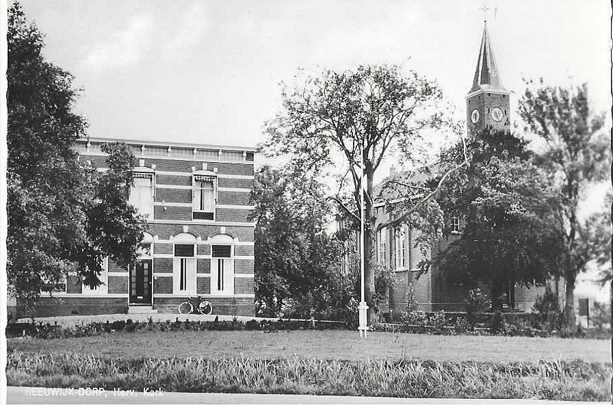 Reeuwijk-dorp, Verzamelen, Ansichtkaarten | Nederland, Ophalen of Verzenden, 1940 tot 1960, Ongelopen, Zuid-Holland