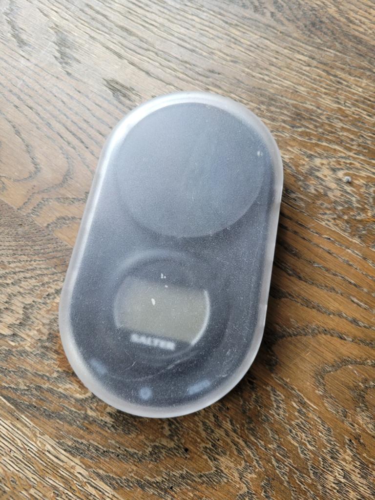 Salter Digitale Keukenweegschaal - Compact en Nauwkeurig, Witgoed en Apparatuur, Weegschalen, Minder dan 10 kg, Keukenweegschaal
