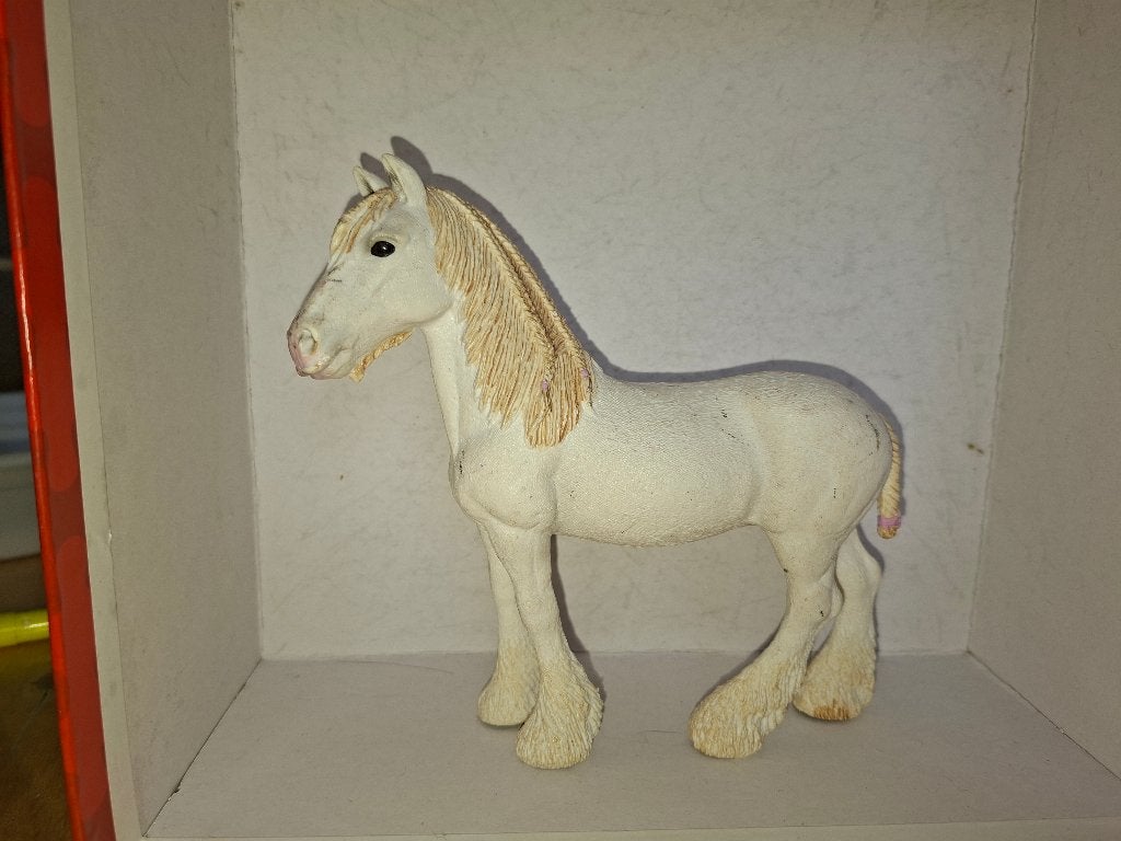schleich Shire merrie 13735, Ophalen of Verzenden, Zo goed als nieuw, Paard, Beeldje of Figuurtje