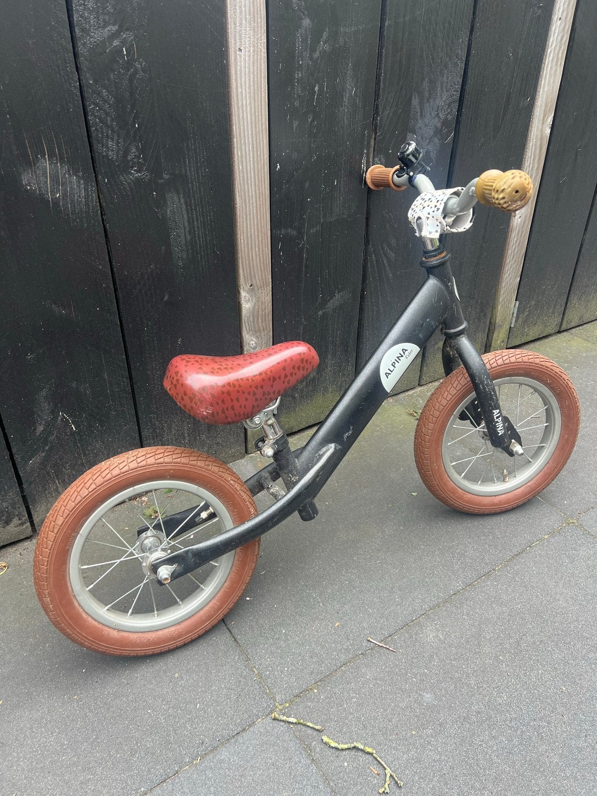 Alpina loopfiets - Gebruikt maar in goede staat, Kinderen en Baby's, Speelgoed | Buiten | Voertuigen en Loopfietsen, Ophalen, Gebruikt