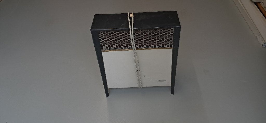 elektrische convectorkachel, Ophalen, 30 tot 80 cm, Kachel, Zo goed als nieuw