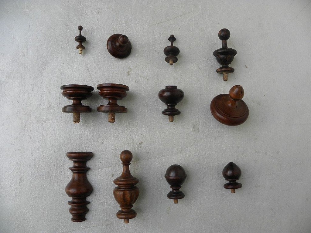 Houten tollen, sierstukken tas Beku, Antiek en Kunst, Antiek | Klokken, Ophalen of Verzenden
