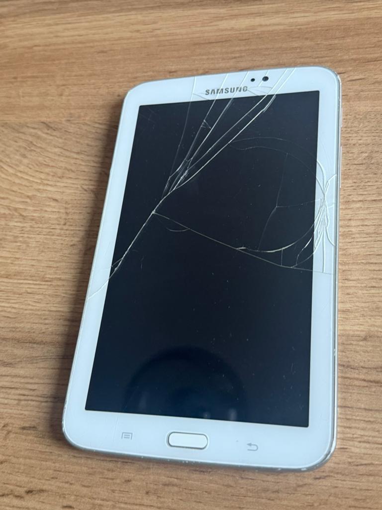Samsung tablet, Computers en Software, Android Tablets, Ophalen, Zo goed als nieuw, 10 inch, 16 GB