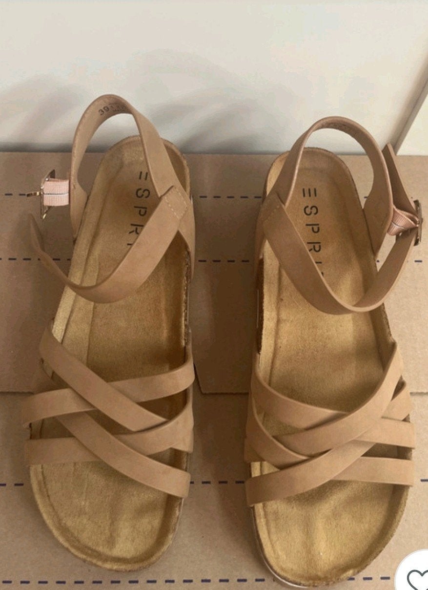 ZGAN Esprit Sandalen Maat 39, Beige, Zo goed als nieuw, Esprit, Sandalen of Muiltjes