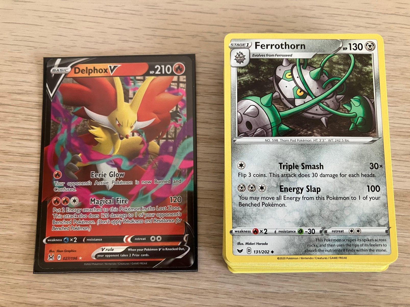 KADO TIP Set van 50 verschillende originele Pokemon kaarten, Ophalen of Verzenden, Zo goed als nieuw, Meerdere kaarten, Foil