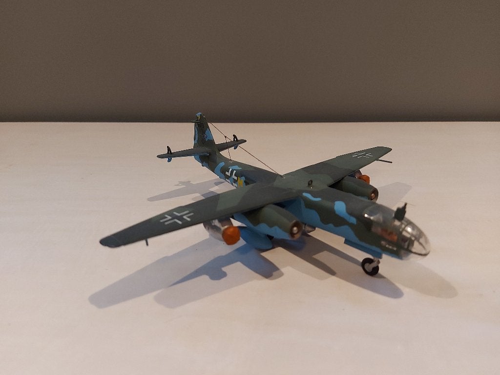 Plastic model van een Arado AR 234B schaal 1/72 (M42), Ophalen of Verzenden, Gebruikt, Schaalmodel