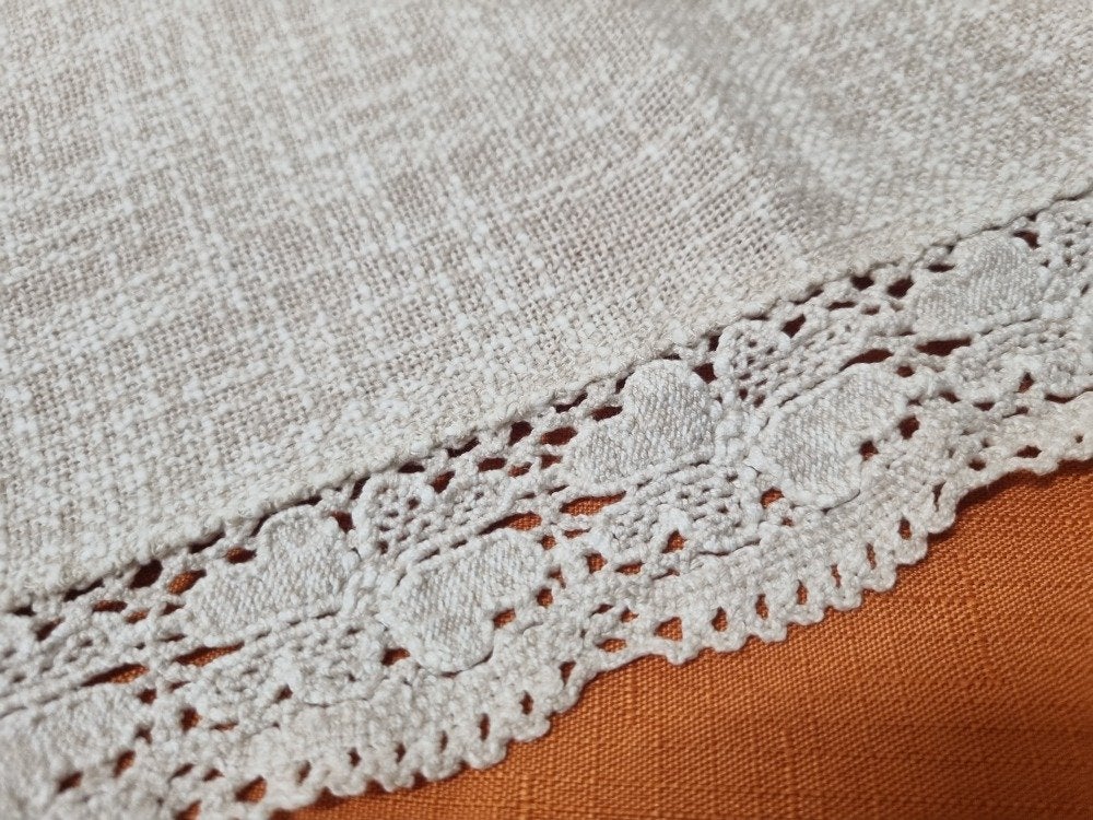 tafelloper creme met kant vintage, Ophalen of Verzenden, 'T Olde Gre-j, Info@toldegrej.nl, Endepoelstraat 20f Didam