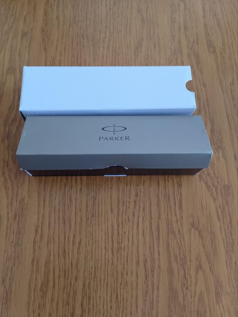 Parker Balpen met Rabobank logo in geschenkdoos, Verzamelen, Pennenverzamelingen, Ophalen, Nieuw, Met reclame, Parker