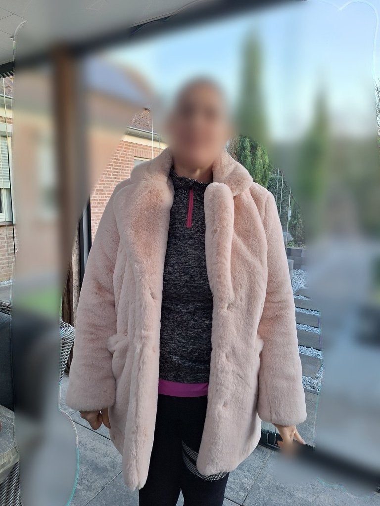 Roze imitatie bontjas faux fur coat super zacht, maat 40, M, Maat 38/40 (M), K Zell, Ophalen of Verzenden, Zo goed als nieuw