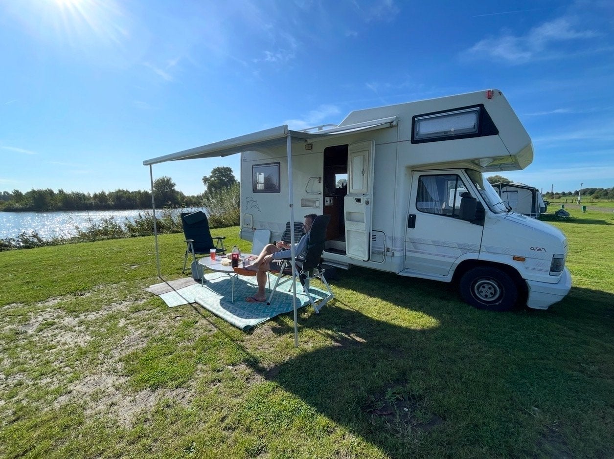 Nette Camper te Koop, Overige merken, Alkoof, Ringverwarming, Treinzit