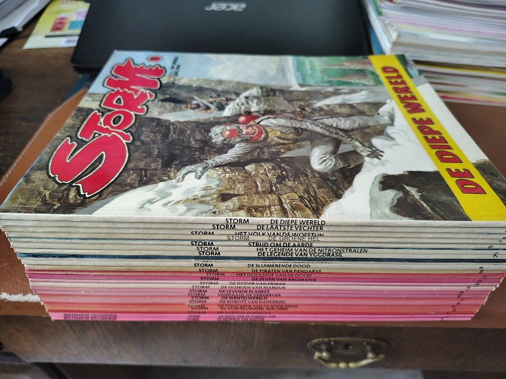 set  'Storm', Martin Lodewijk, Meerdere stripboeken, Ophalen, Gelezen