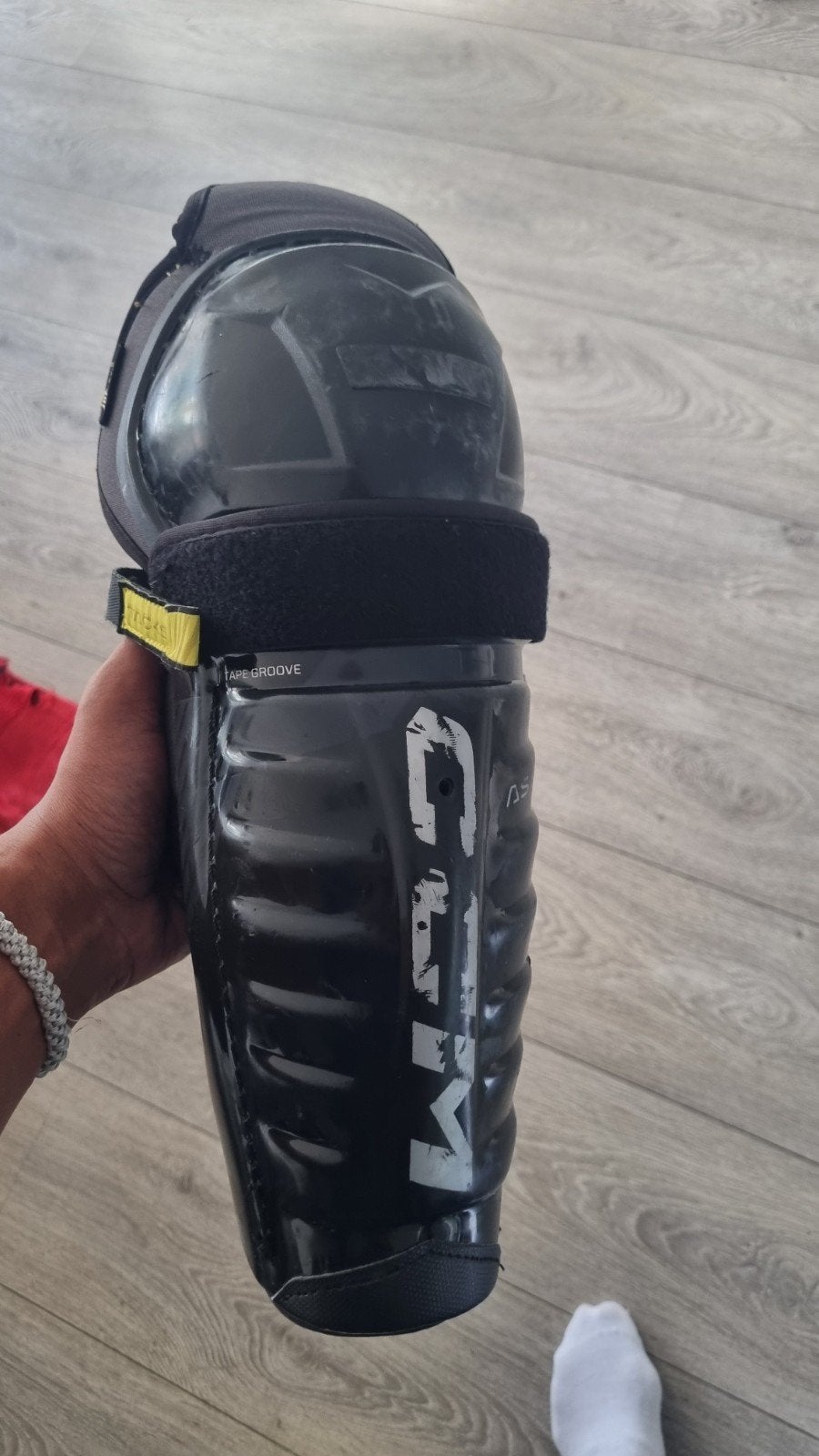 CCM Tacks AS 580 scheenbeschermers – 12" / 30 cm – ijshockey, Ophalen, Gebruikt, Bescherming