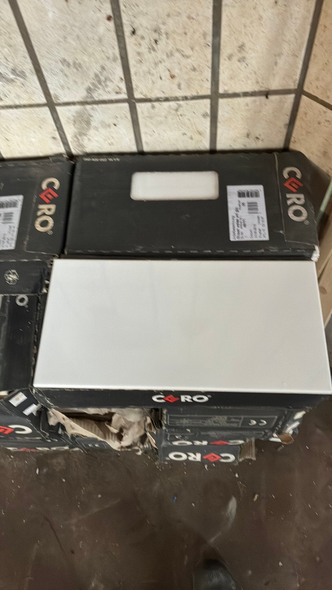 Tegels 40x20 en 9mmdik. Wit, Ophalen, Minder dan 20 cm, Zo goed als nieuw, Minder dan 5 m²