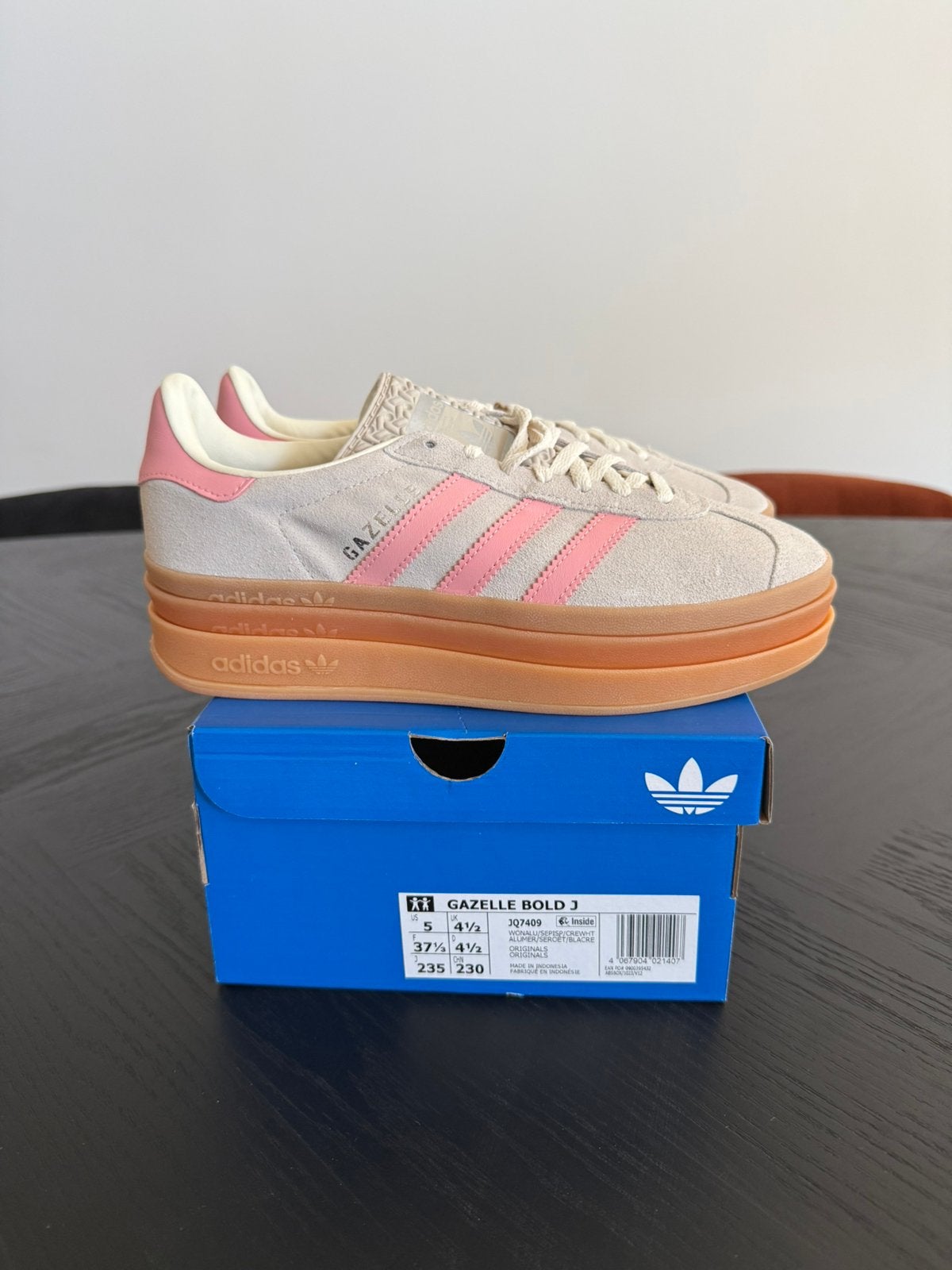 Adidas Gazelle Bold | Nieuw!, Beige, Nieuw, Ophalen of Verzenden, Sneakers of Gympen