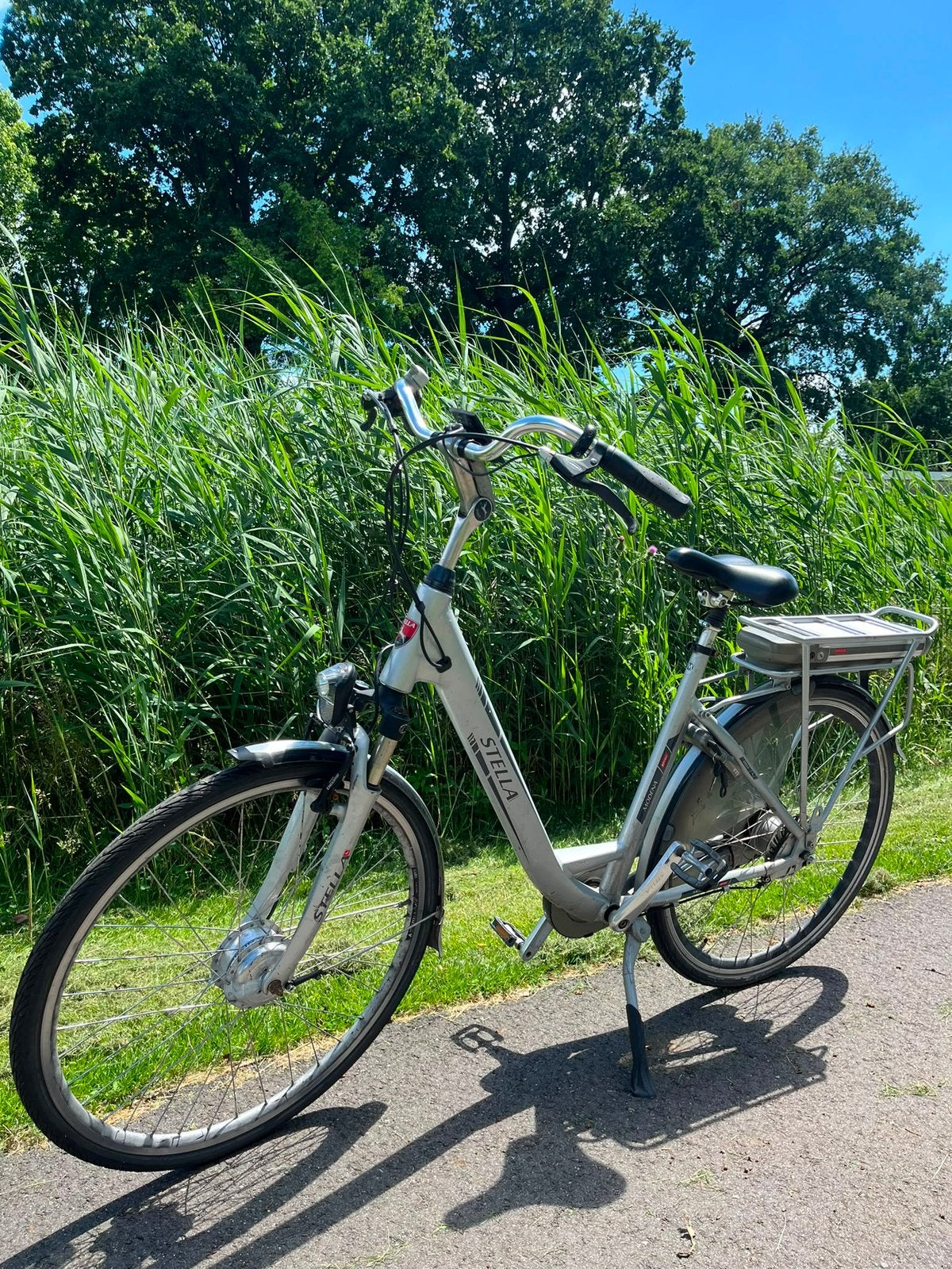 Stella modena defect, Fietsen en Brommers, 51 tot 55 cm, Ophalen, Zo goed als nieuw, Overige merken