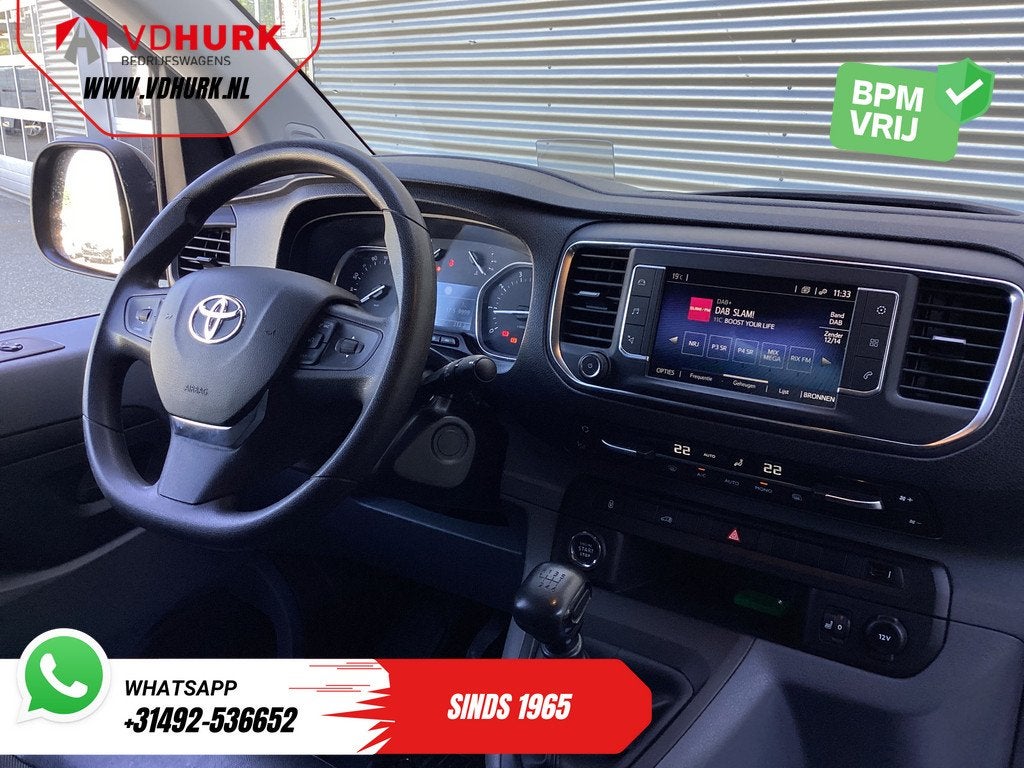 Toyota ProAce Worker 1.5 2x Schuifdeur/ Adapt.Cruise/ Head-u, 1556 kg, Gebruikt, 4 cilinders, 2000 kg