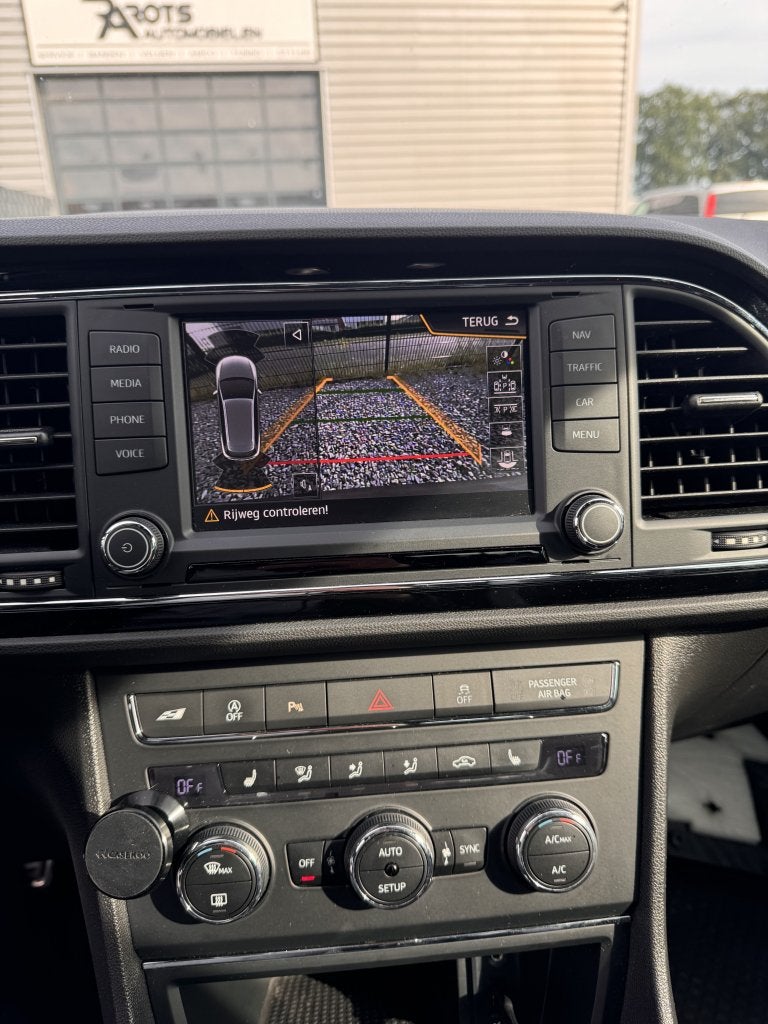 Seat Achteruitrijcamera incl. inbouw Leon Ibiza Ateca Arona, Auto diversen, Gebruikt, Niet ingevuld, Niet ingevuld, Ophalen